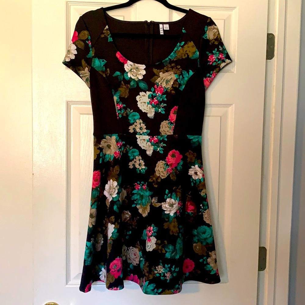Women’s floral dress